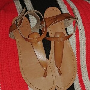 Gap brown sandals